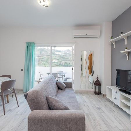 וגה דה סן מטאו Balcon De La Mina Suites - Aircon And Terrace With Views מראה חיצוני תמונה